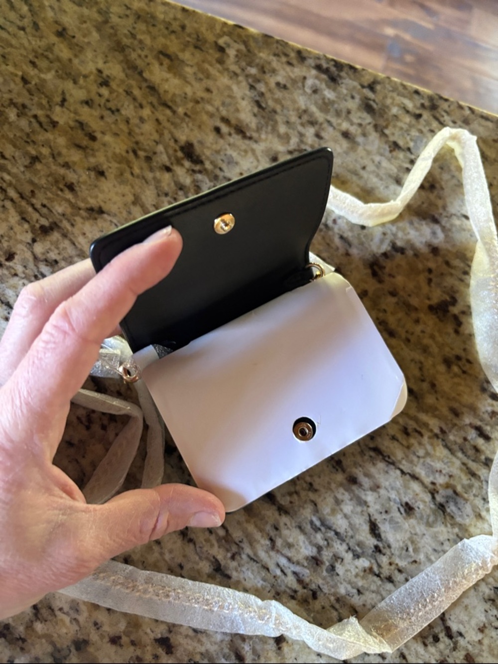 🆕 Authentic Coach Leopard Print Card & Key Holder - Black & Cream - Picture 10 of 11